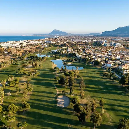 Villa Villa Domus By On Travel Oliva